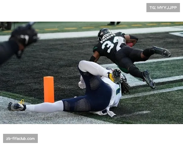 比尔特勤组开球回攻达阵 成对阵海盗比赛转折点